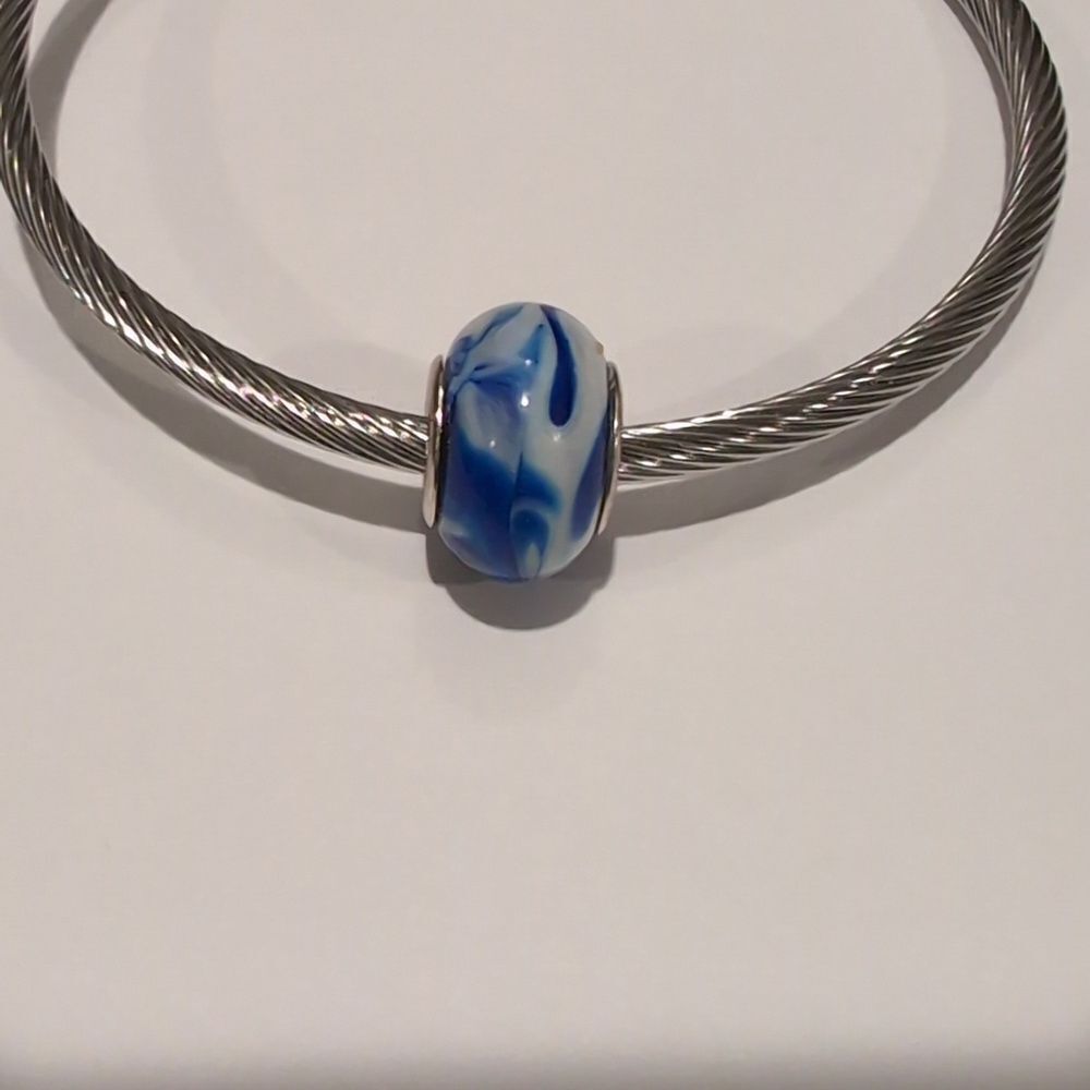 Pandora Blue and White Charm. No bracelet